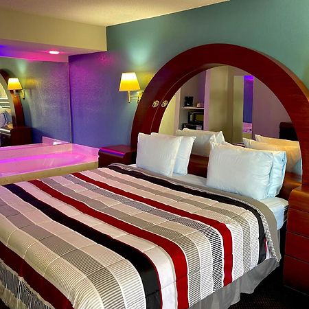 Luxury Inn & Suites Selma Exteriör bild
